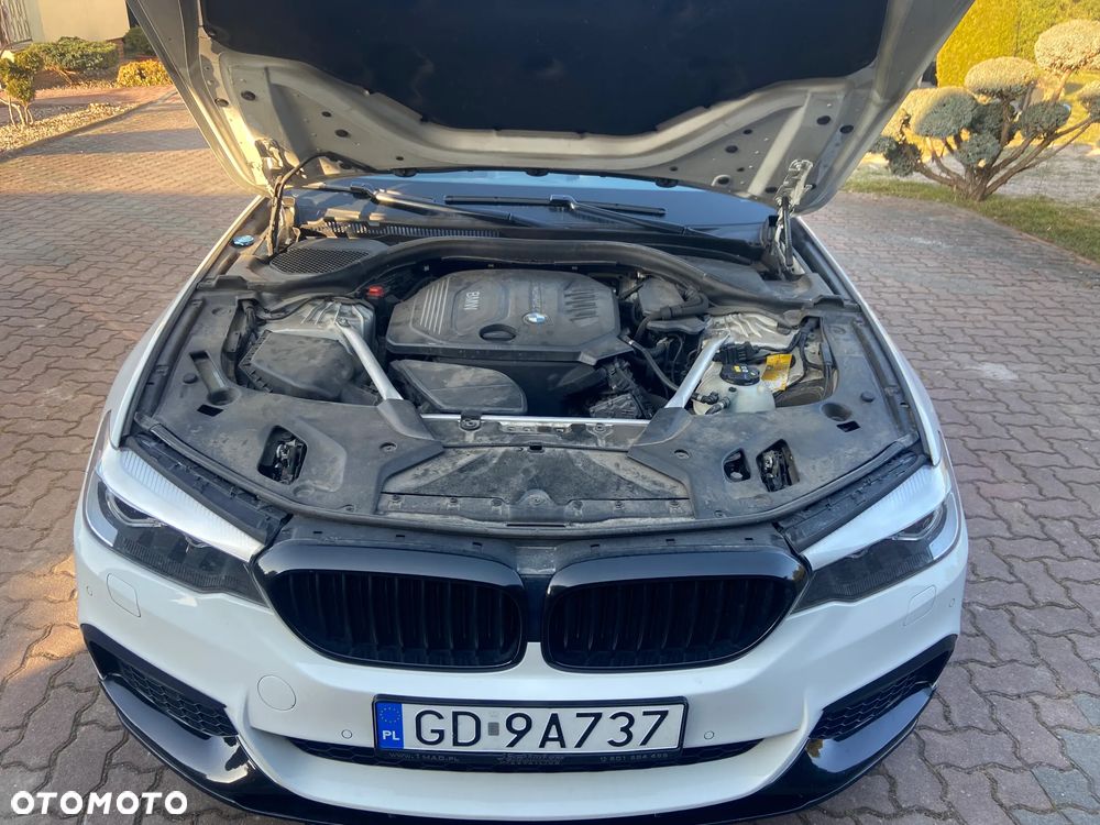 BMW Seria 5 520d xDrive - 20