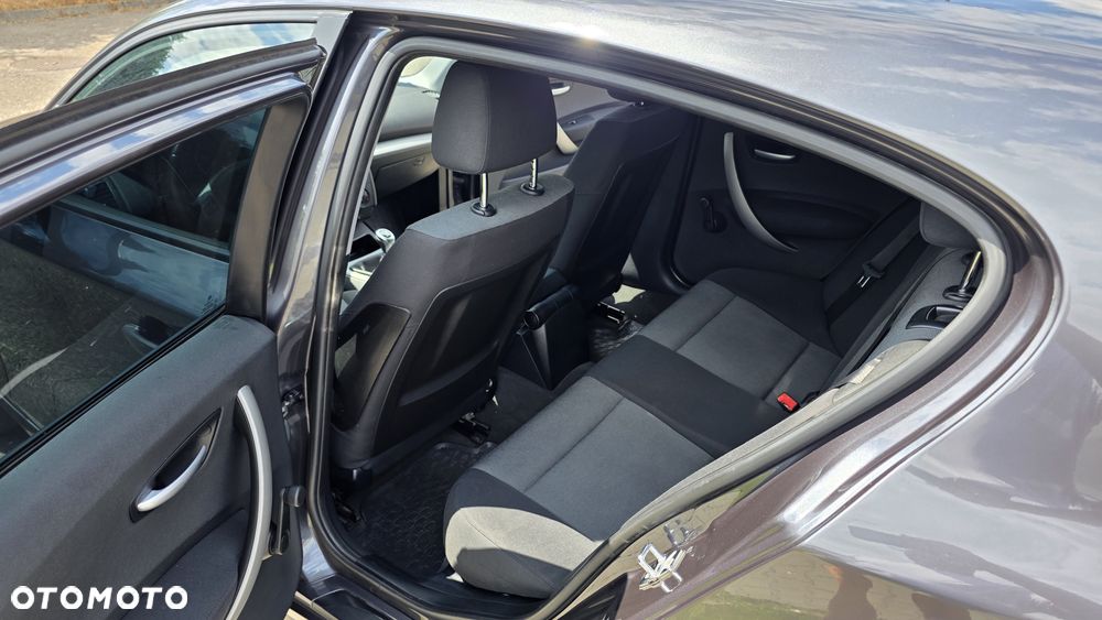 BMW Seria 1 - 12