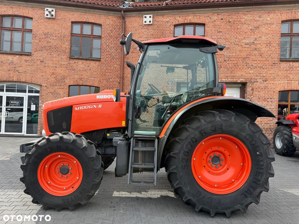 Kubota M100GX - II - 2