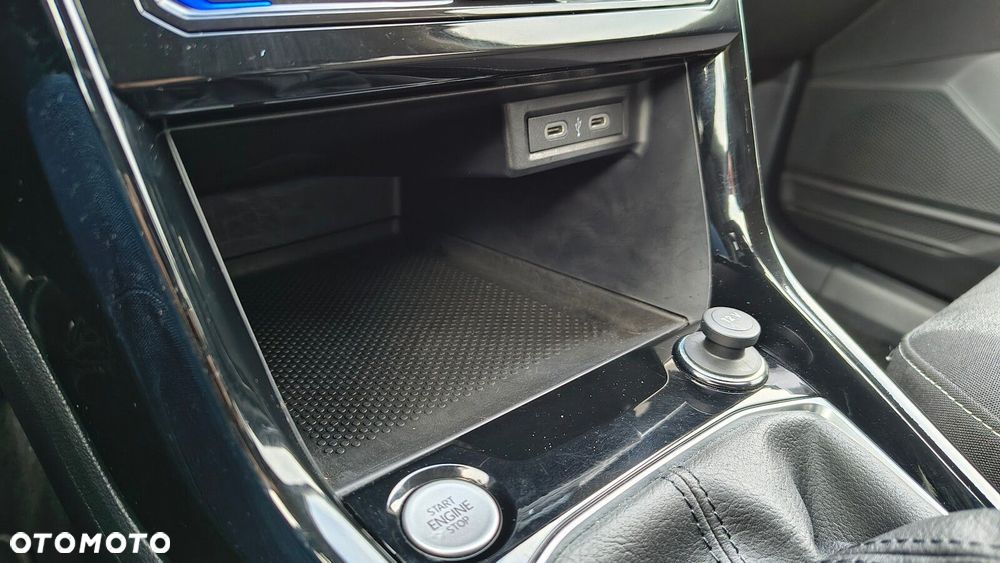 Volkswagen T-Cross - 26