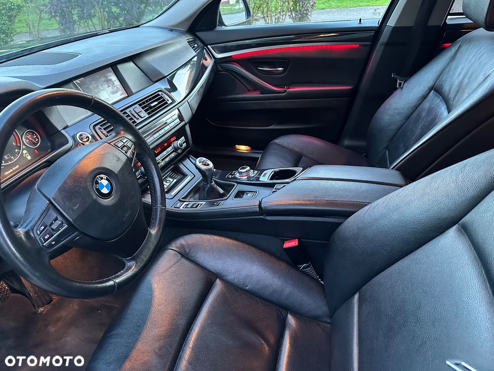 BMW Seria 5 520d - 18