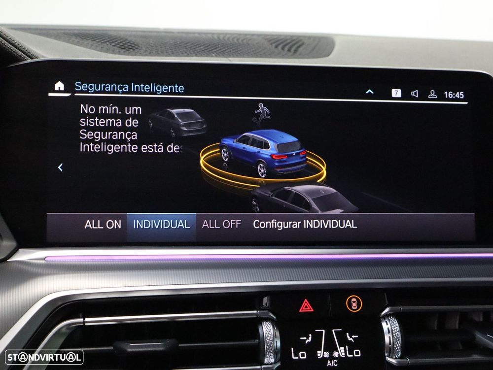 BMW X5 45 e xDrive Pack M - 23