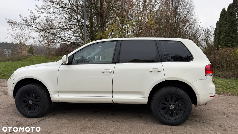 Volkswagen Touareg - 2