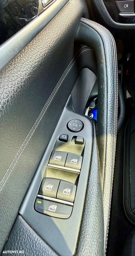 BMW Seria 5 520d AT - 24