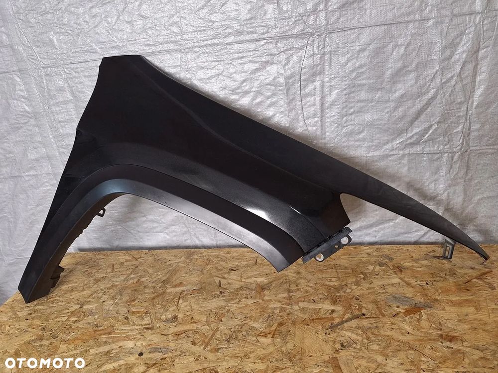 jeep cherokee kl trailhawk 2013-2018 blotnik listwa przod przedni prawy orginal demontaz - 1