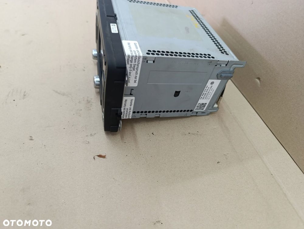 RADIO EKRAN WYSWIETLACZ VW TOURAN II 2 3C8035279A - 4