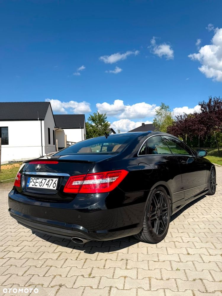 Mercedes-Benz Klasa E - 4