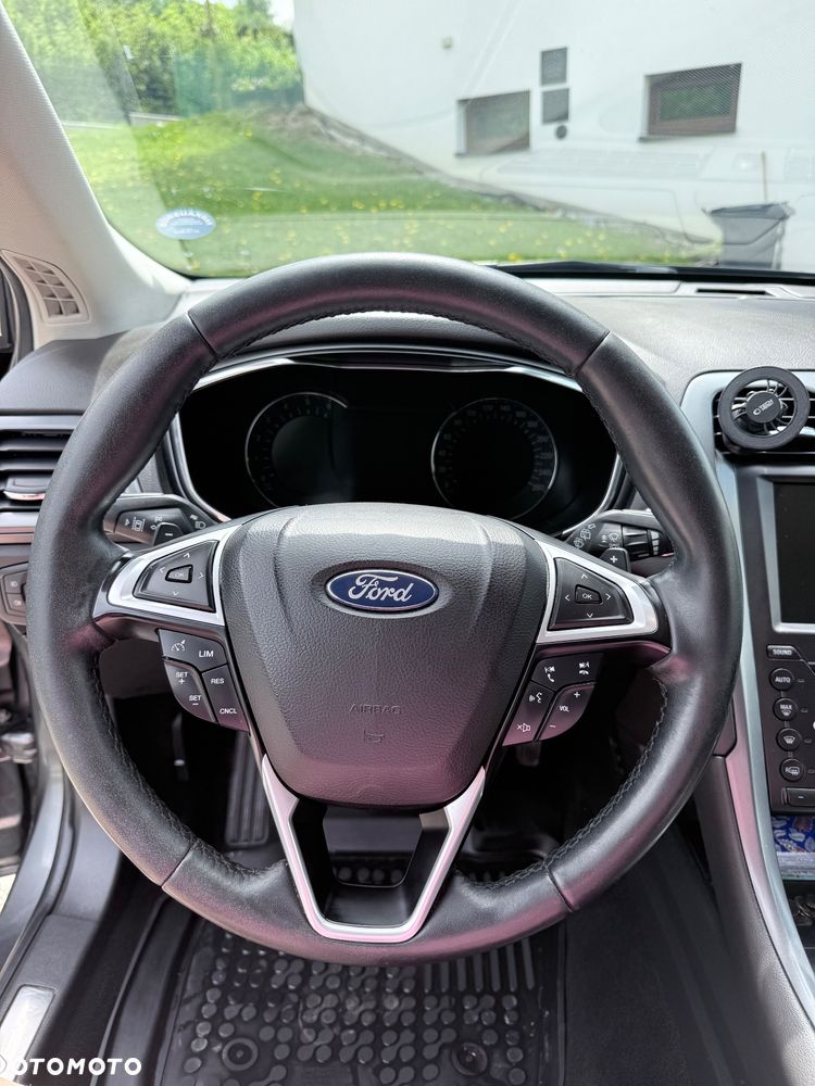 Ford Mondeo 2.0 TDCi Bi-Turbo Titanium PowerShift - 11