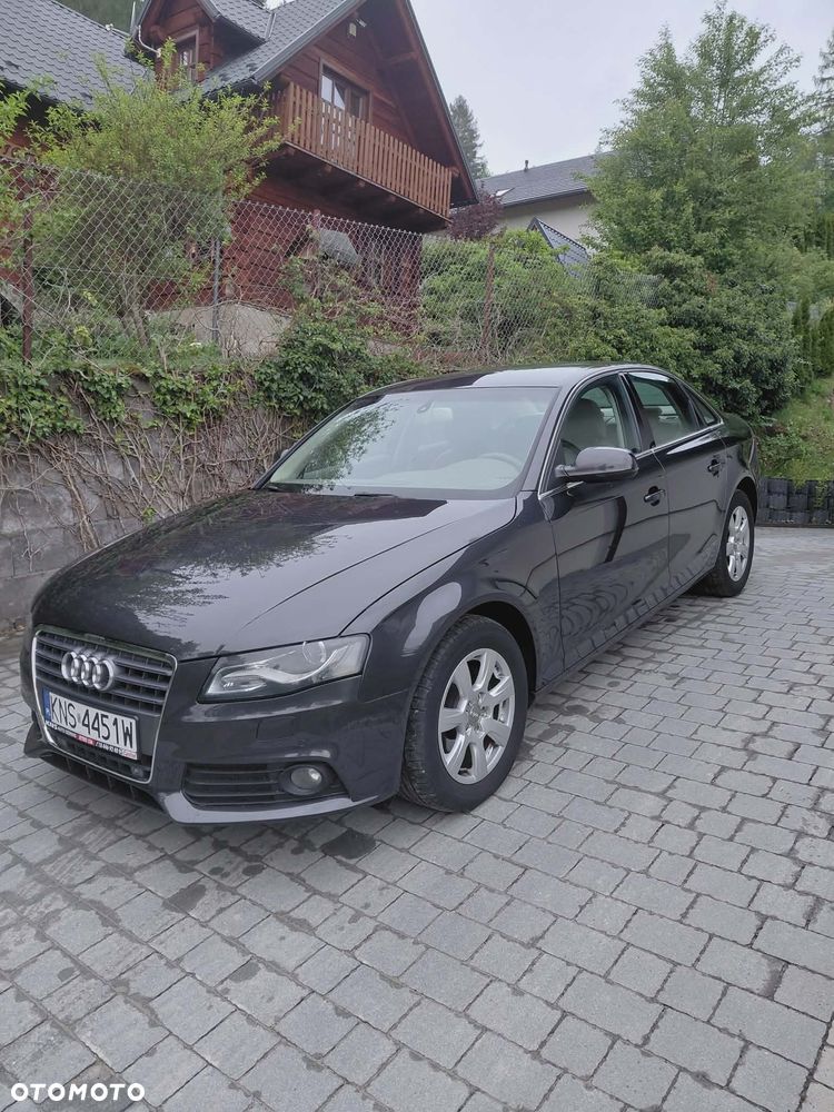 Audi A4 Limousine 1.8 TFSI quattro Attraction - 1