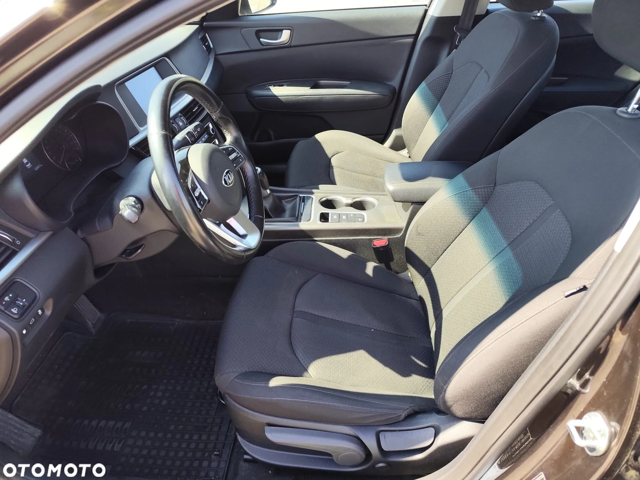 Kia Optima 2.0 M - 4