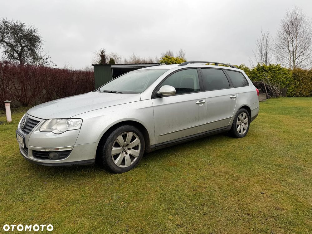 Volkswagen Passat 2.0 TDI DPF DSG Comfortline - 1