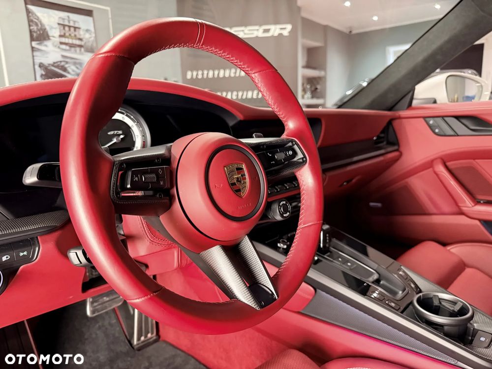 Porsche 911 - 16