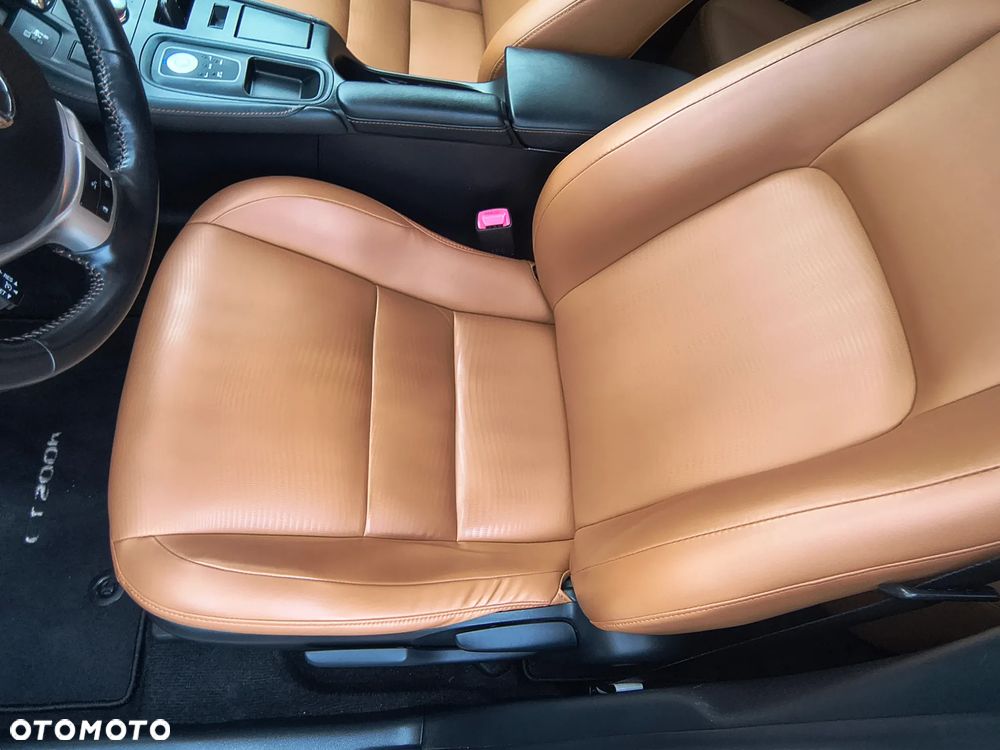 Lexus CT Limited Edition - 22