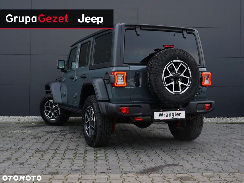 Jeep Wrangler - 2