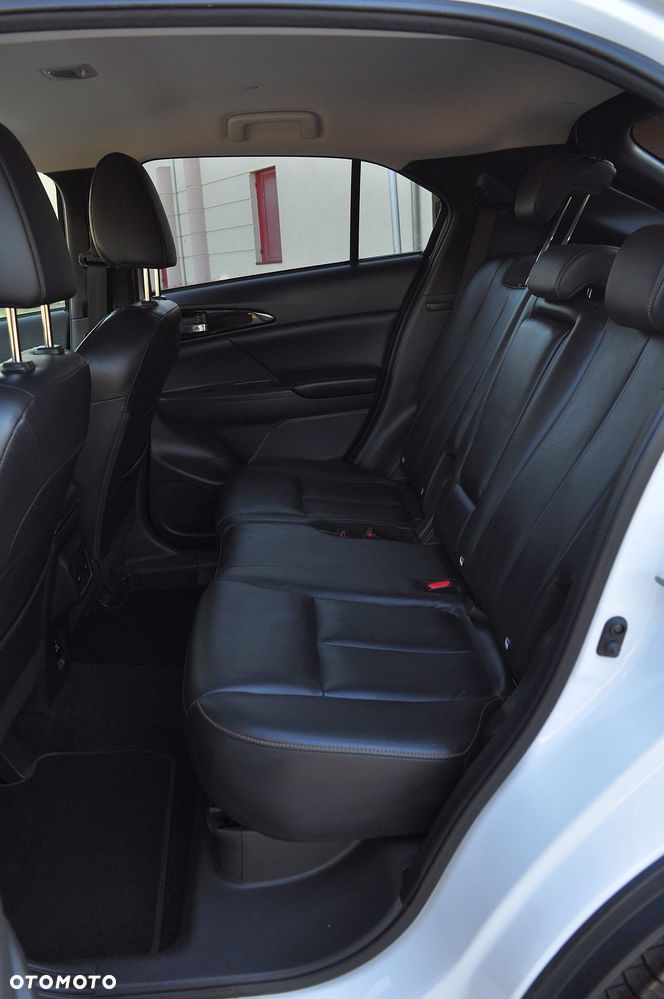 Mitsubishi Eclipse Cross 1.5 T-MIVEC ClearTec 2WD Diamant Edition Plus - 19