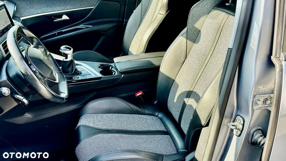 Peugeot 3008 1.5 BlueHDi GT S&S - 11