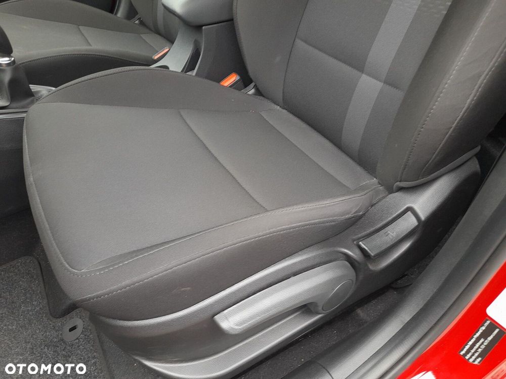 Hyundai i20 1.2 Modern - 12