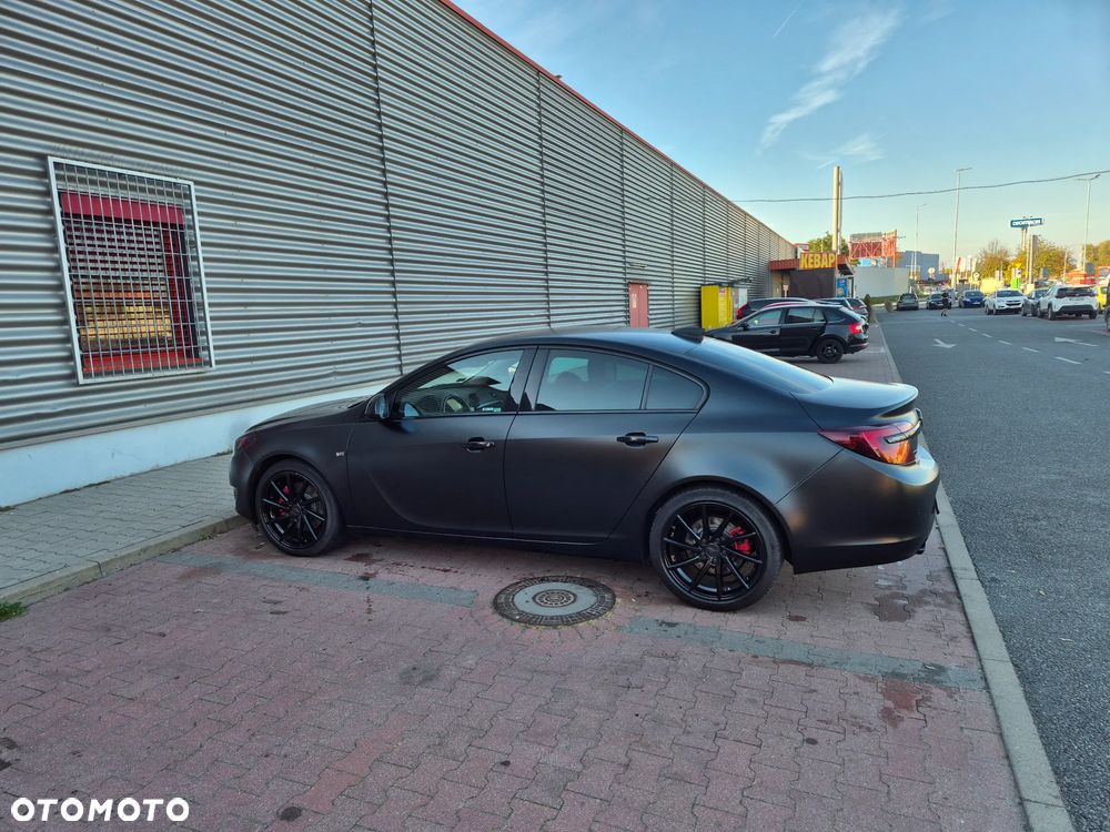 Opel Insignia - 2