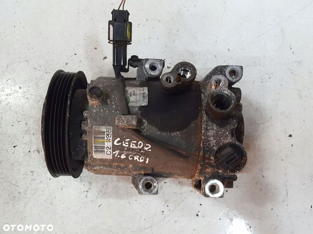 KIA CEED 2 II 12r- 1.6 CRDI SPRĘŻARKA KLIMATYZACJI - 1