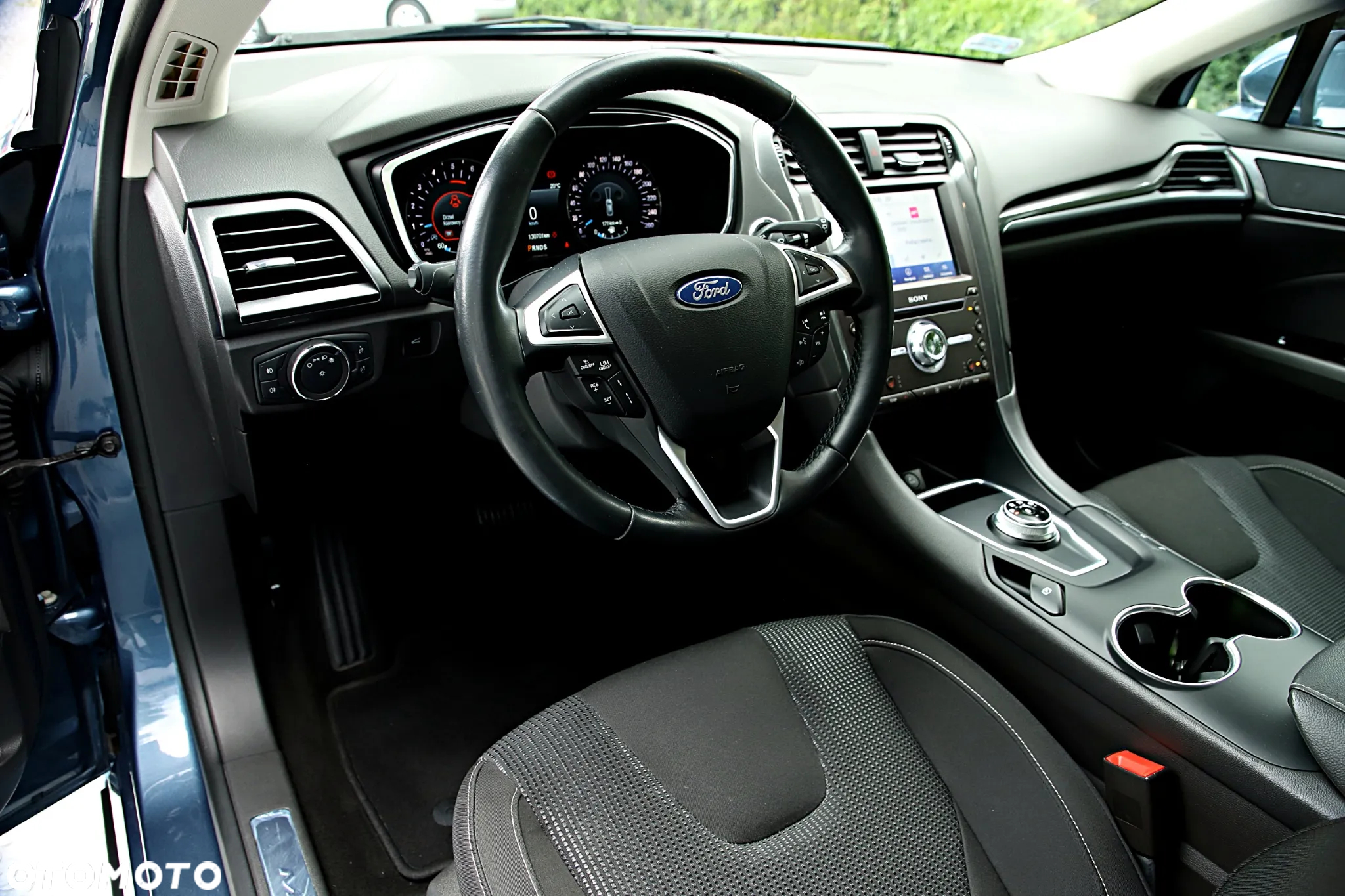 Ford Mondeo 2.0 EcoBlue Titanium - 21