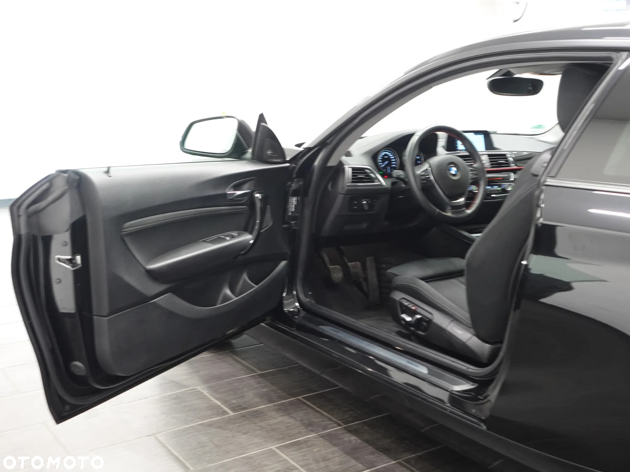 BMW Seria 2 218i Coupe Sport Line - 19