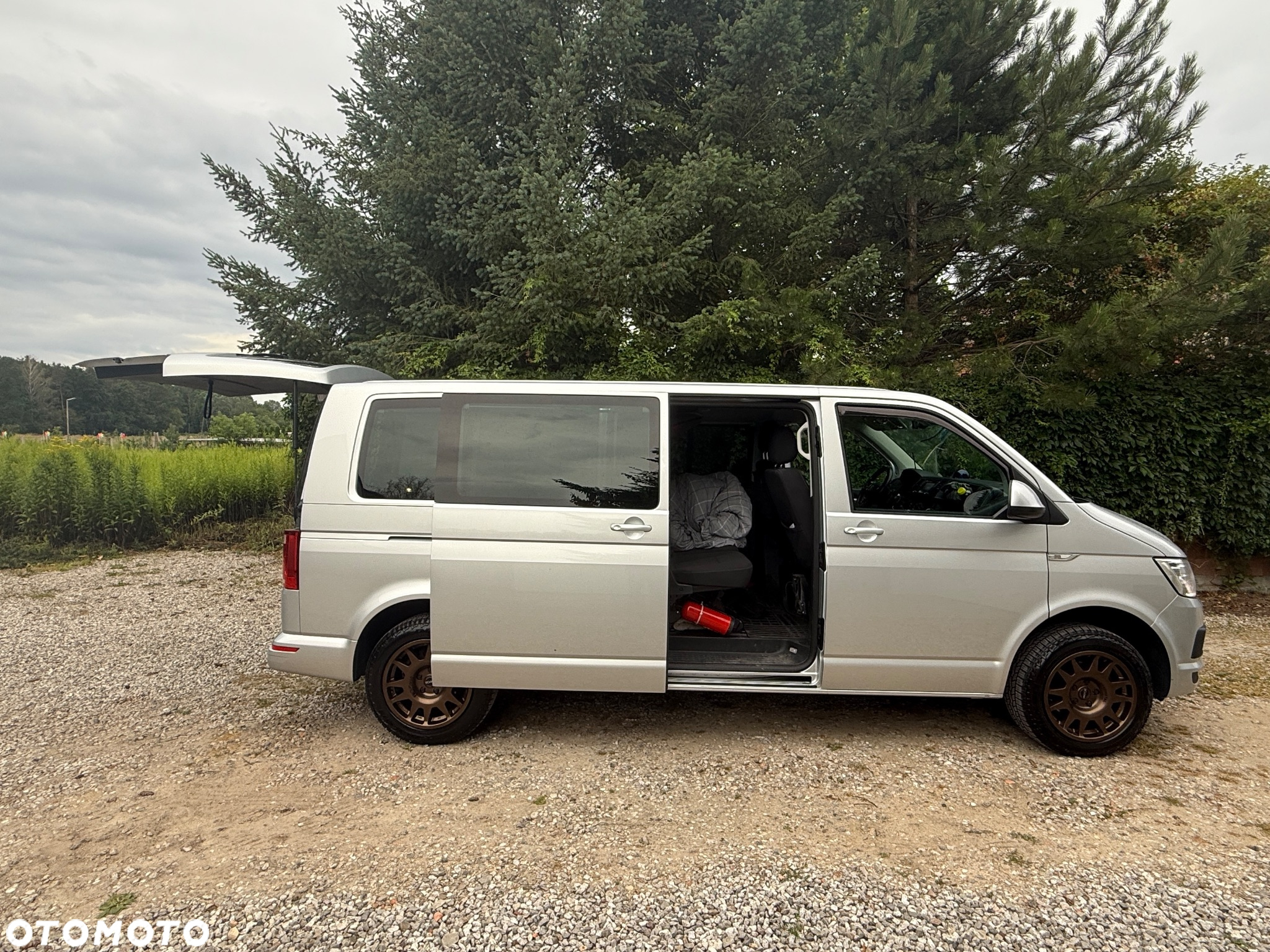 Volkswagen Caravelle 2.0 TDI L2 Highline DSG - 4