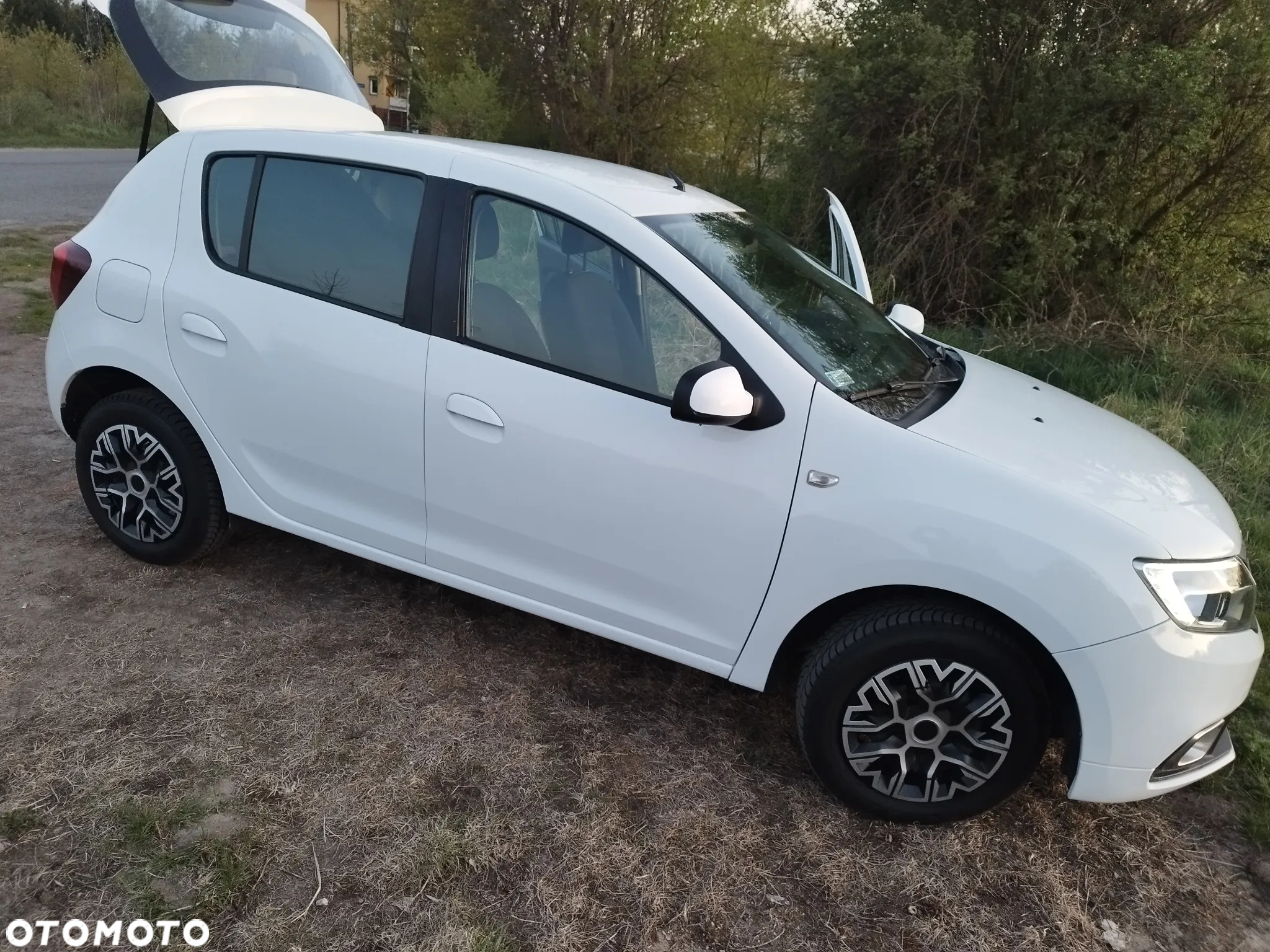 Dacia Sandero - 5