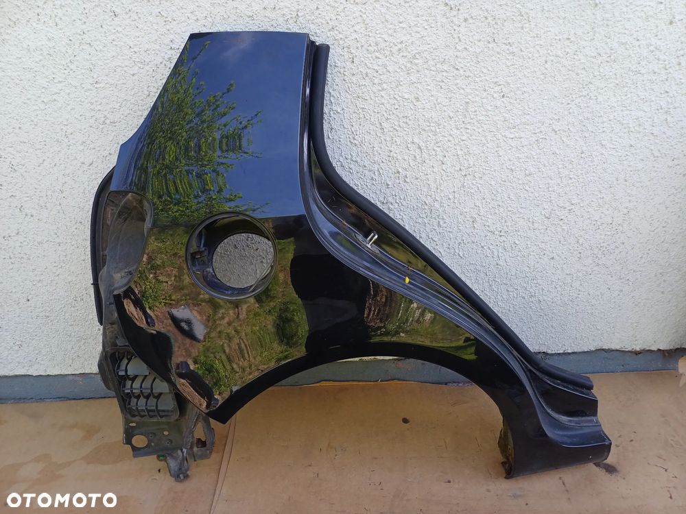 Golf VI Plus błotnik prawy tył 5M0 - 1