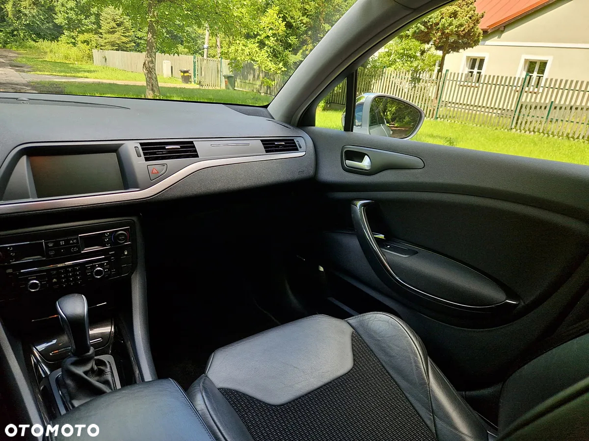 Citroën C5 2.0i 16V Exclusive Equilibre Navi - 23