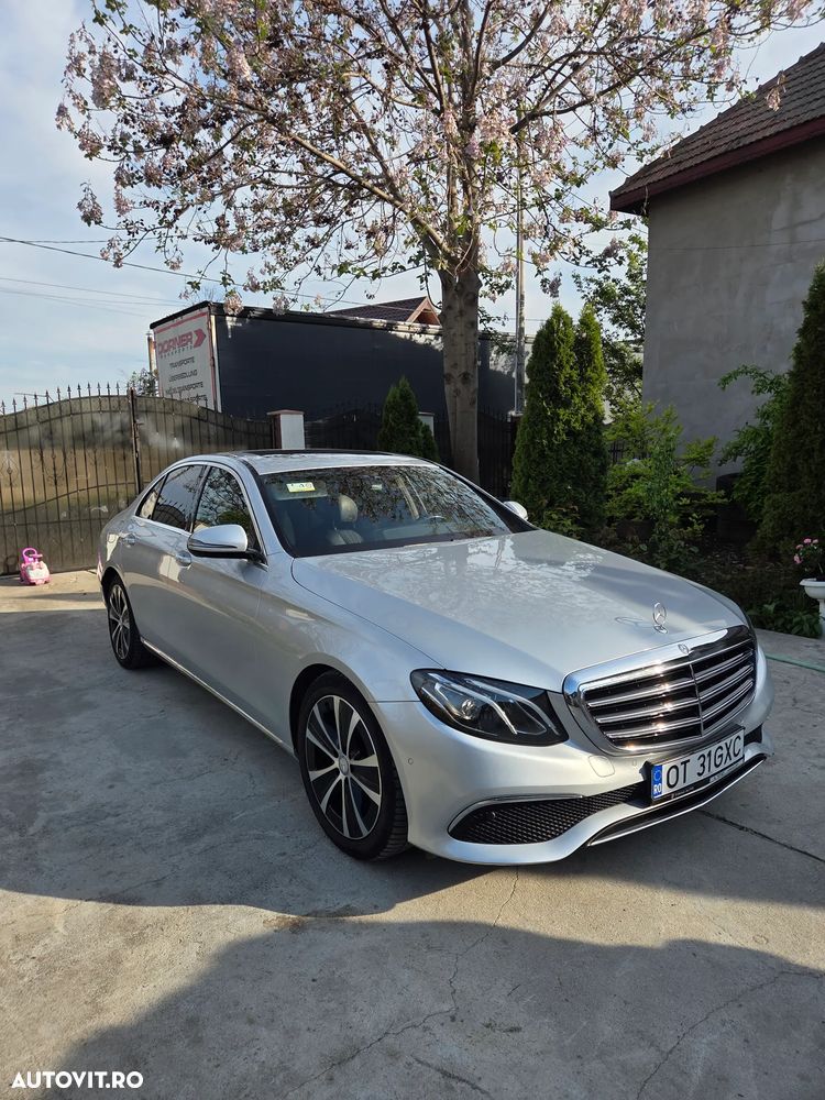 Mercedes-Benz E 220 d 9G-TRONIC - 1