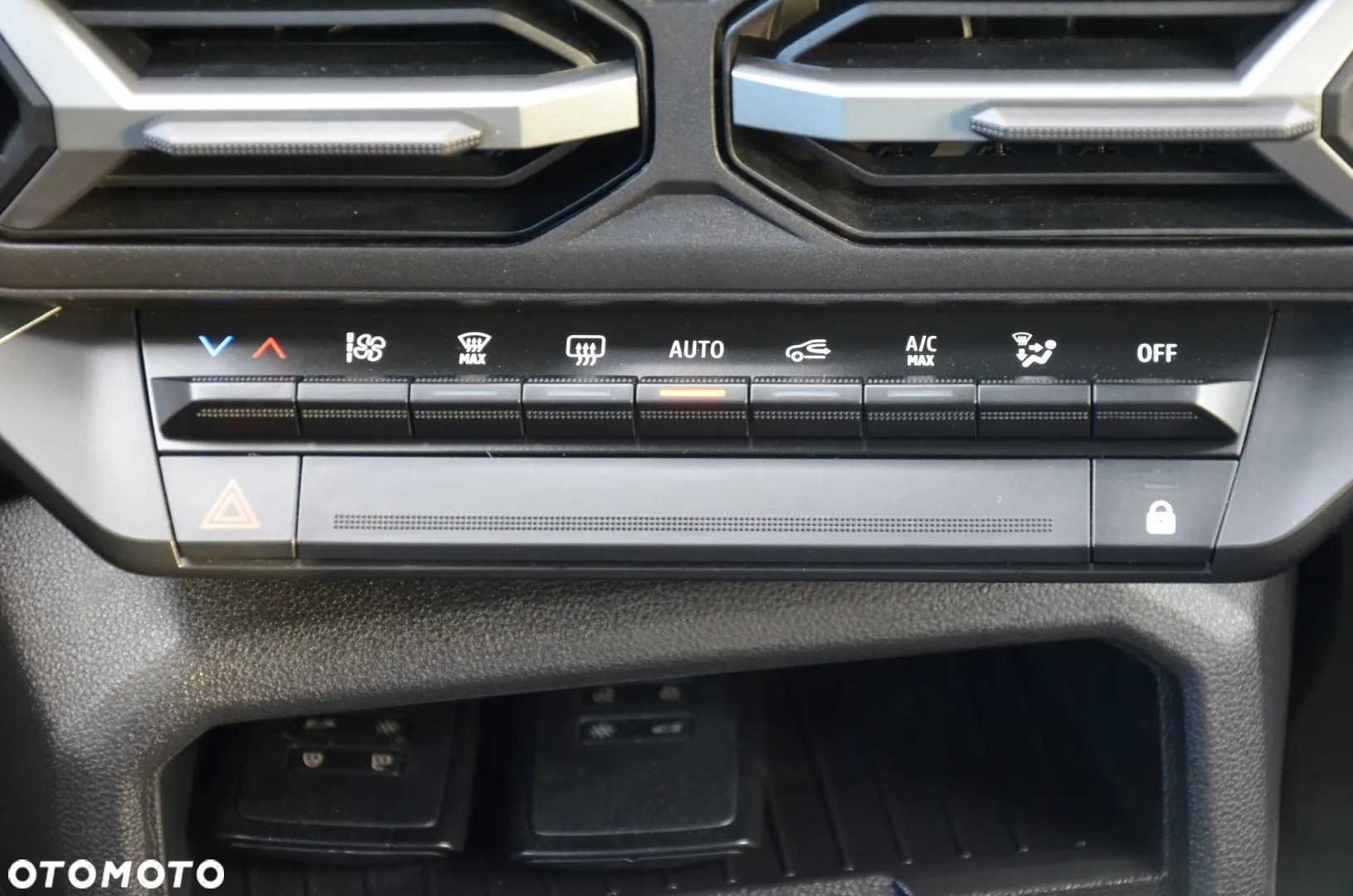 Dacia Duster 1.6 Full Hybrid 140 Expression MMT - 21