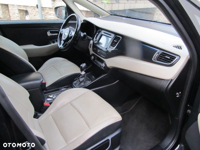 Kia Carens 2.0 GDI Spirit - 13