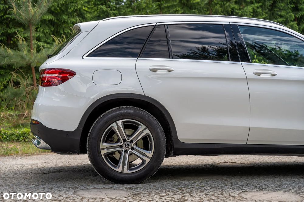 Mercedes-Benz GLC 220 d 4Matic 9G-TRONIC - 16