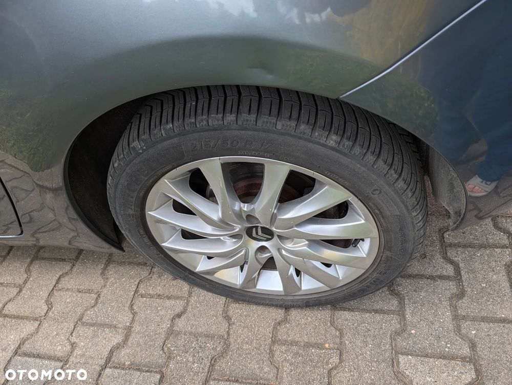 Citroën C4 Picasso 2.0 16V Exclusive - 8