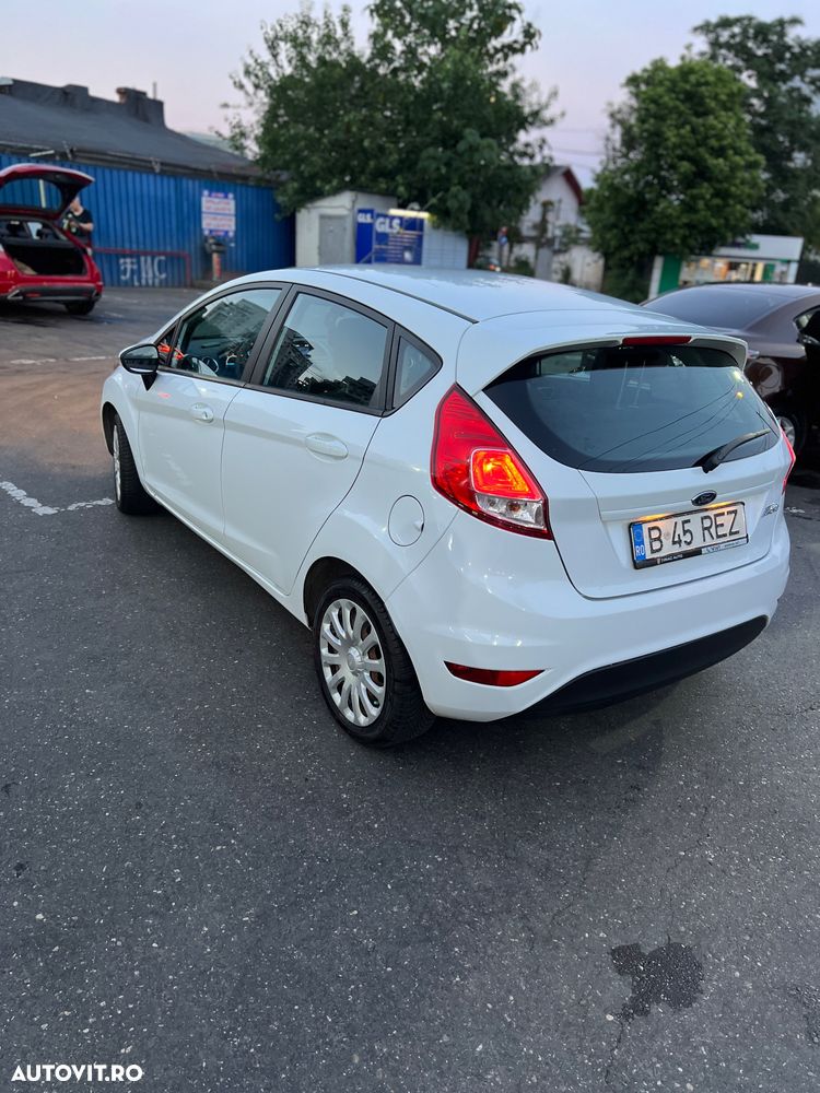 Ford Fiesta 1.5 TDCi Trend - 12