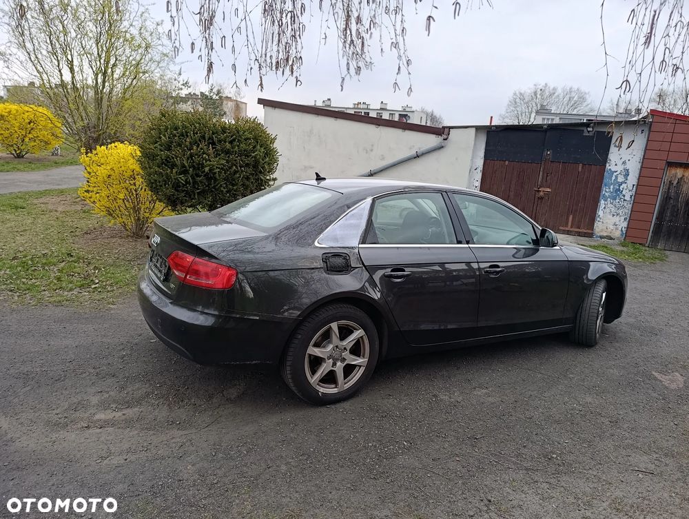 Audi A4 Limousine 1.8 TFSI Ambiente - 3