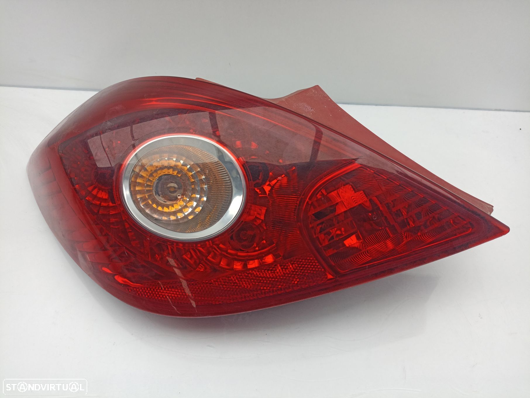 Farolim esquerdo OPEL Corsa D - 1