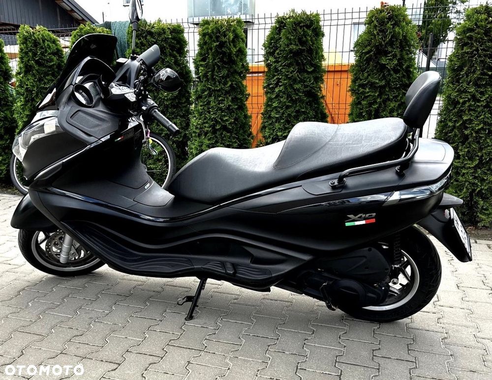 Piaggio X10 - 2