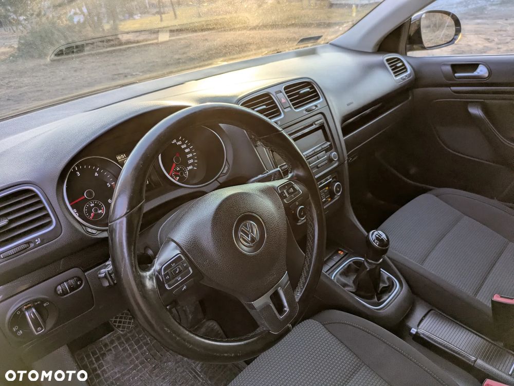 Volkswagen Golf 1.6 TDI BlueMot Comfortline - 18