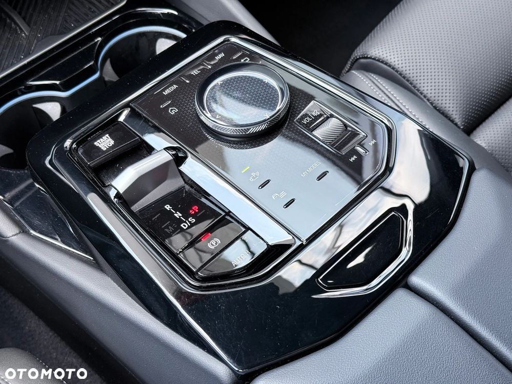BMW Seria 5 540d xDrive - 21