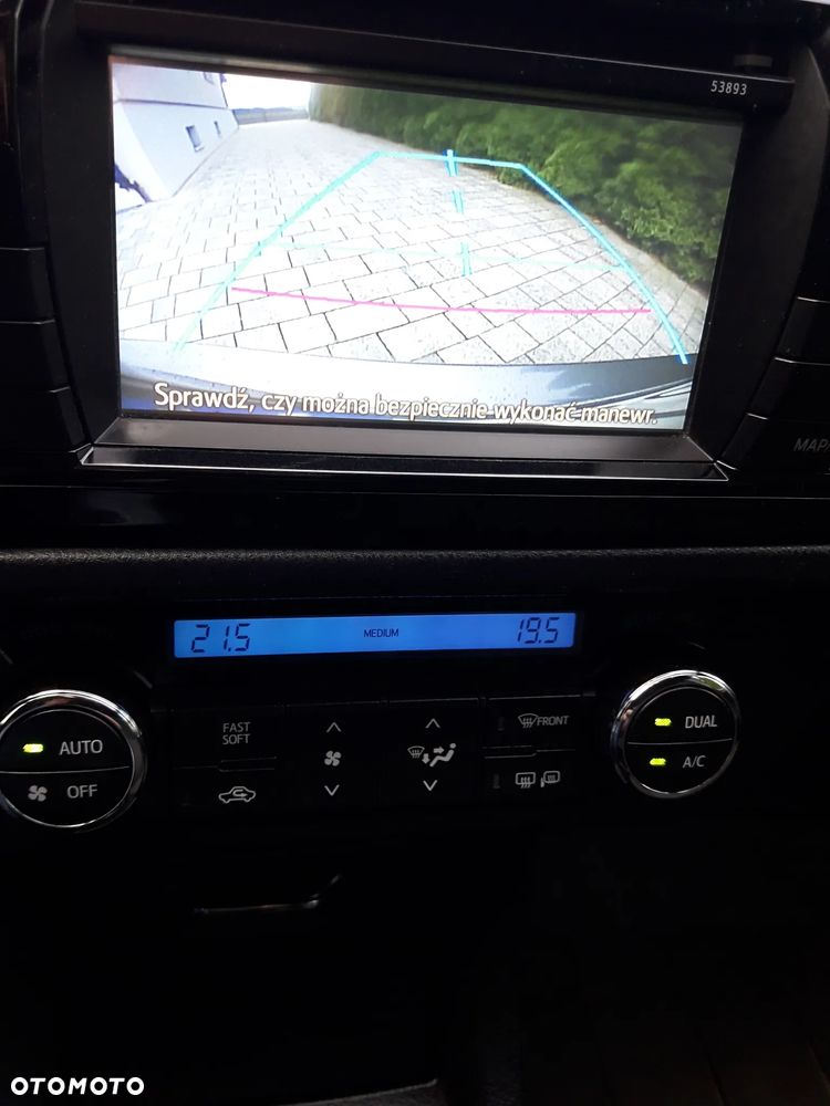Toyota Corolla - 16