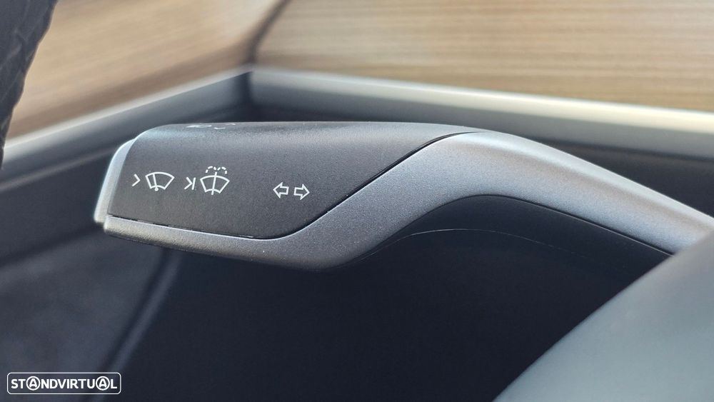 Tesla Model Y Long Range Tração Integral - 25
