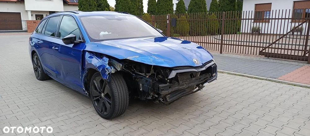 Skoda Octavia 2.0 TDI DSG 4x4 RS First Edition - 7