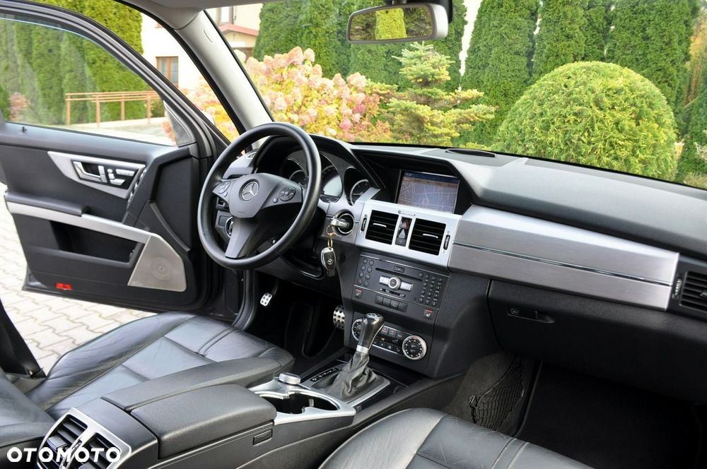 Mercedes-Benz GLK - 27