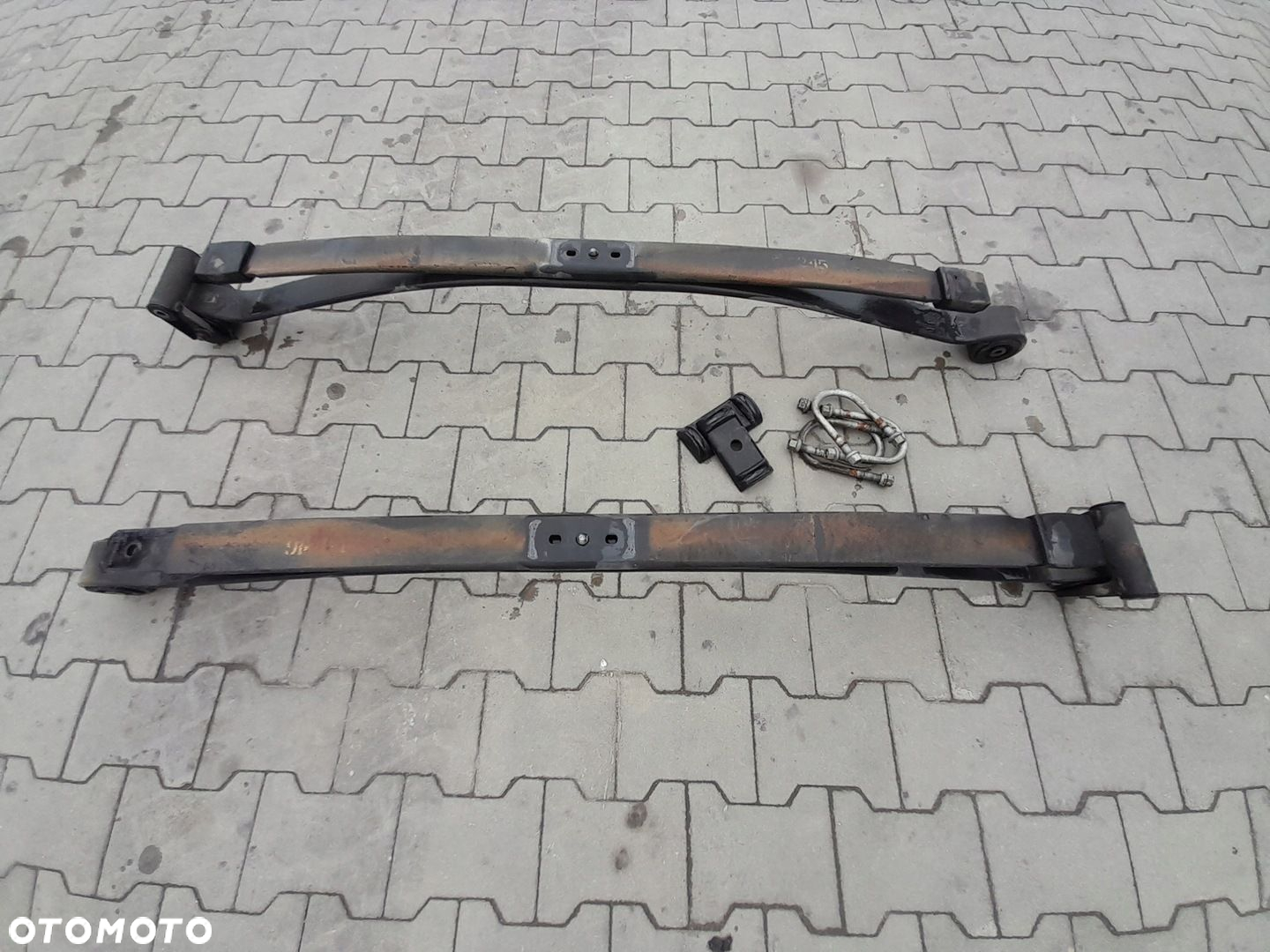 RESOR TYŁ A907320 5102 MERCEDES SPRINTER 907 23R - 2