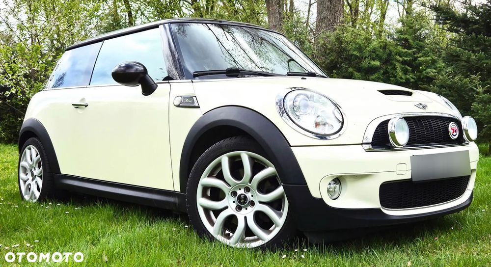 MINI Cooper S 50 Mayfair - 3