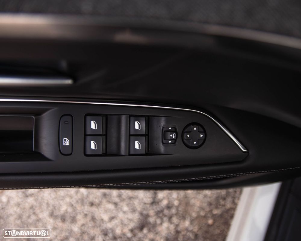 Peugeot 3008 1.5 BlueHDi Allure Pack - 30