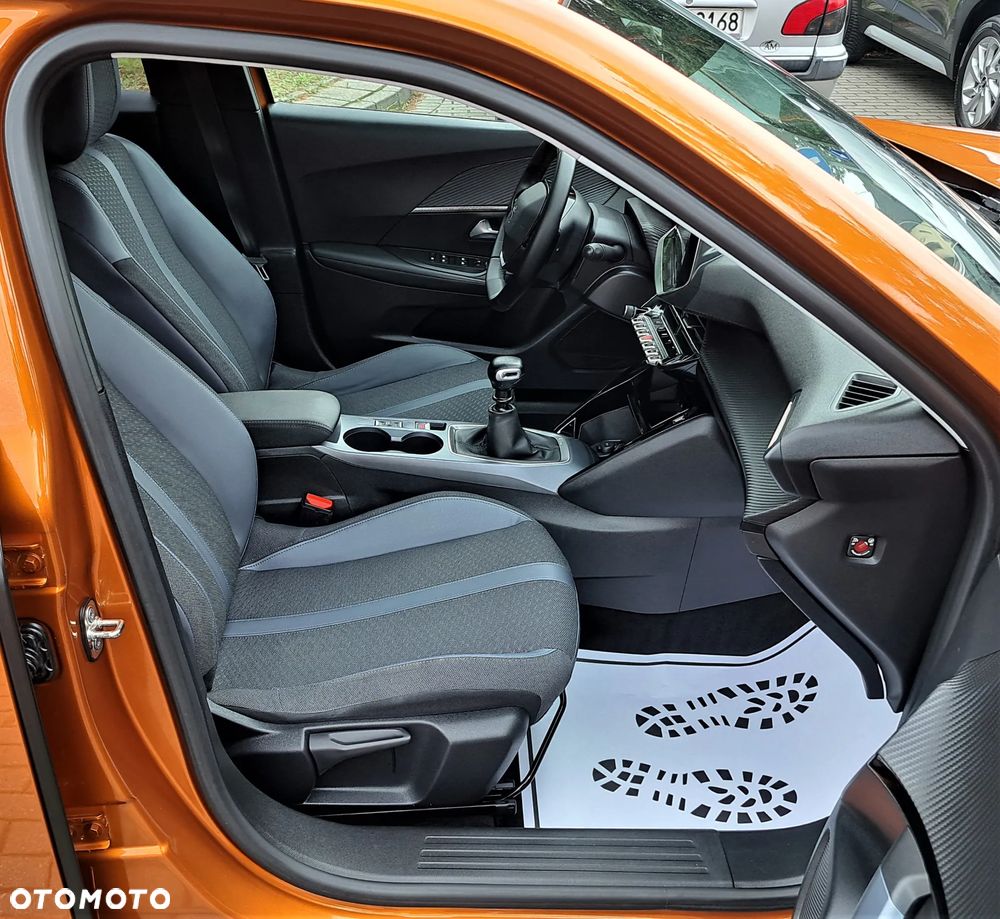 Peugeot 2008 1.2 Pure Tech GPF Allure S&S - 26