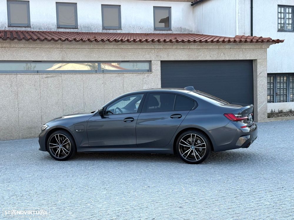 BMW 330 e xDrive Aut. M Sport - 10