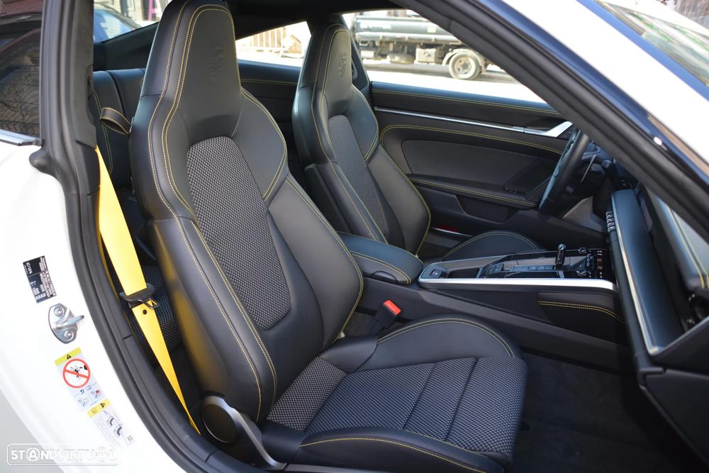 Porsche 911 (992) Turbo S PDK - 56
